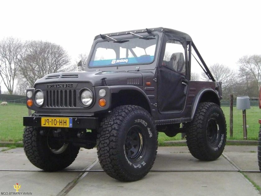 Suzuki Samurai 1977 lj80