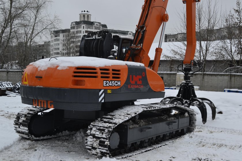 Экскаватор гусеничный Zoomlion ze245e