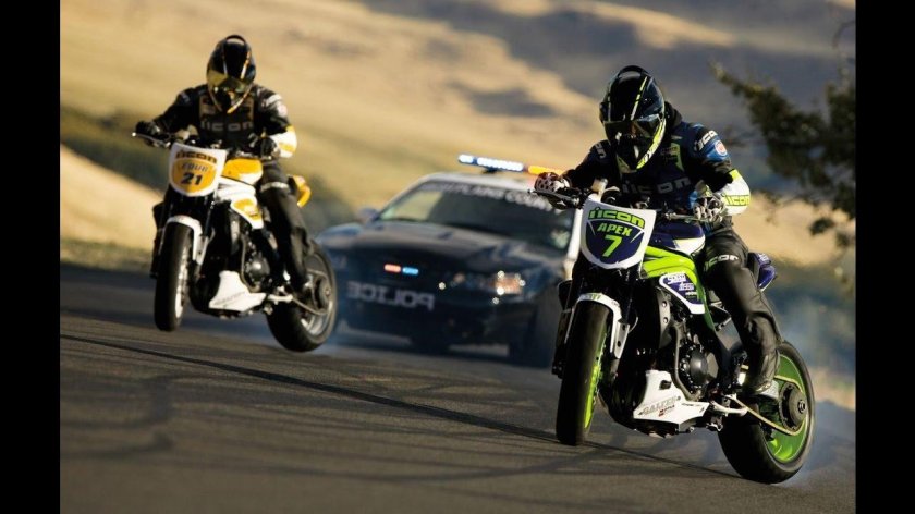 Мотоциклы погоня