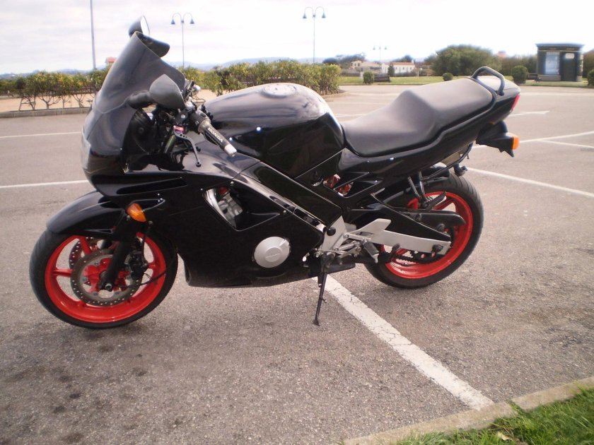 Honda CBR 600 f3 черный