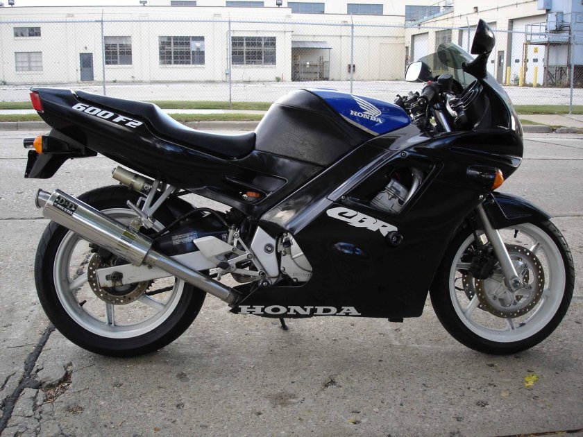 Хонда сбр 400 р