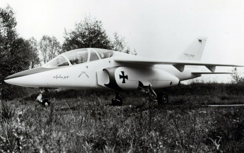 Дорнье альфа джет