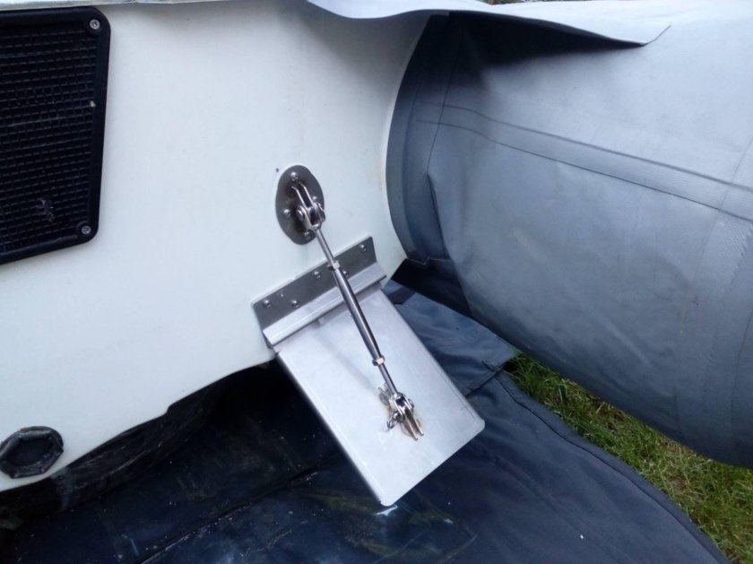 Транцевые плиты на вельвет 20