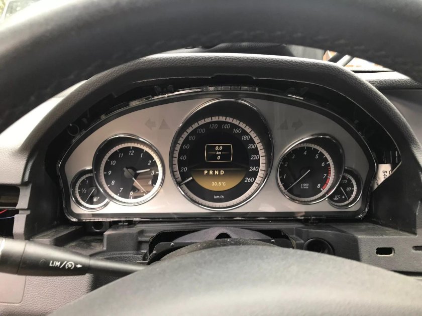 Мерседес w212 приборка