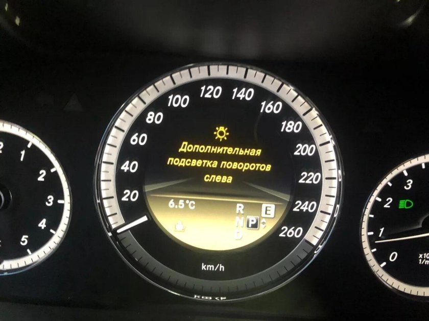 Лампа давления масла Мерседес w212 Рестайлинг