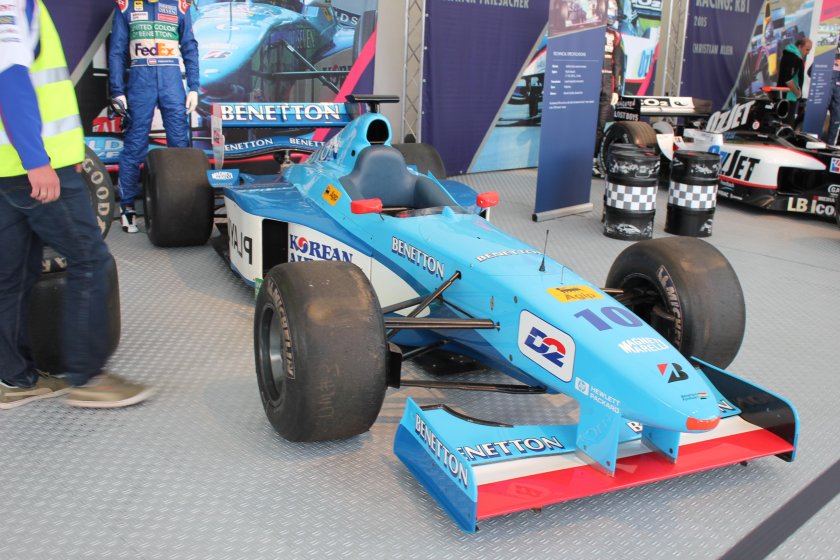 Benetton b198