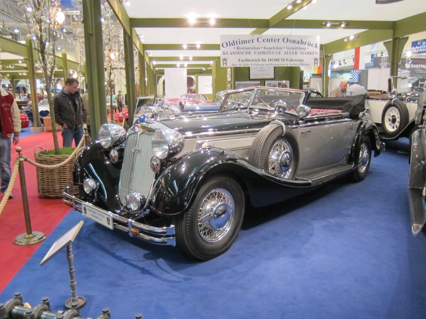 Аугуст Хорьх