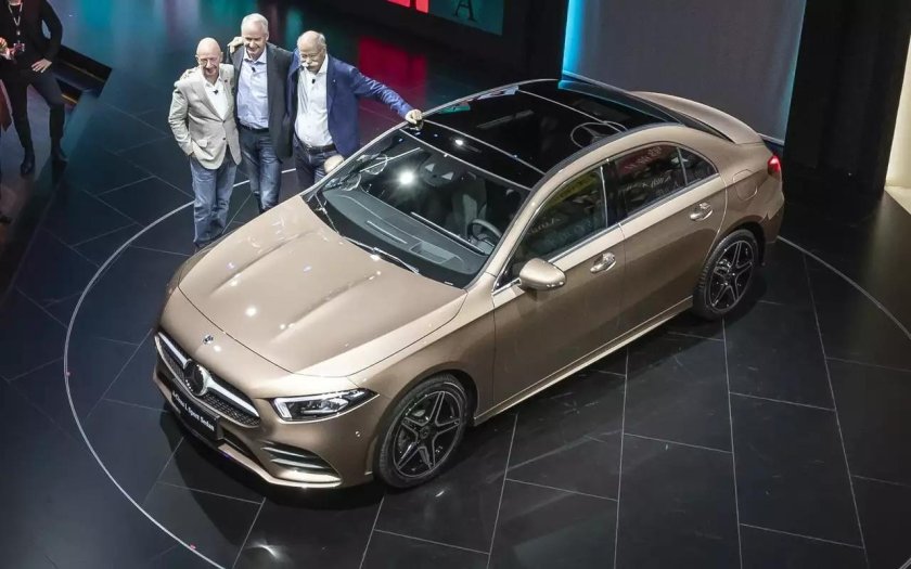 Mercedes a class sedan 2018