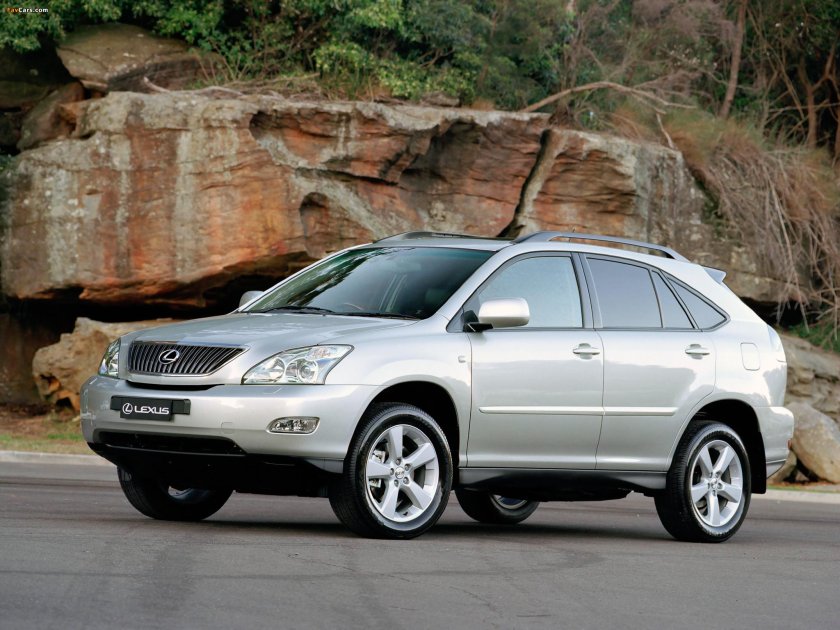 Lexus РХ 330