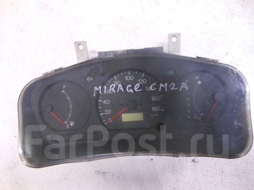 Панель приборов митсубиси шариот грандис