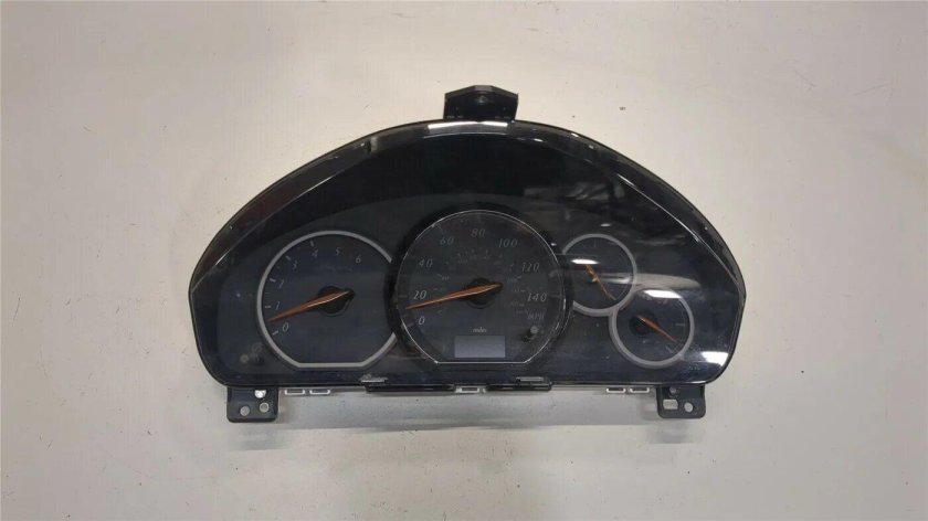 Панель Митсубиси Грандис