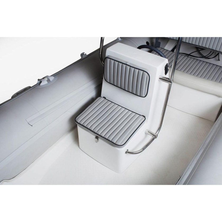 Рулевая консоль для лодки РИБ 3800м