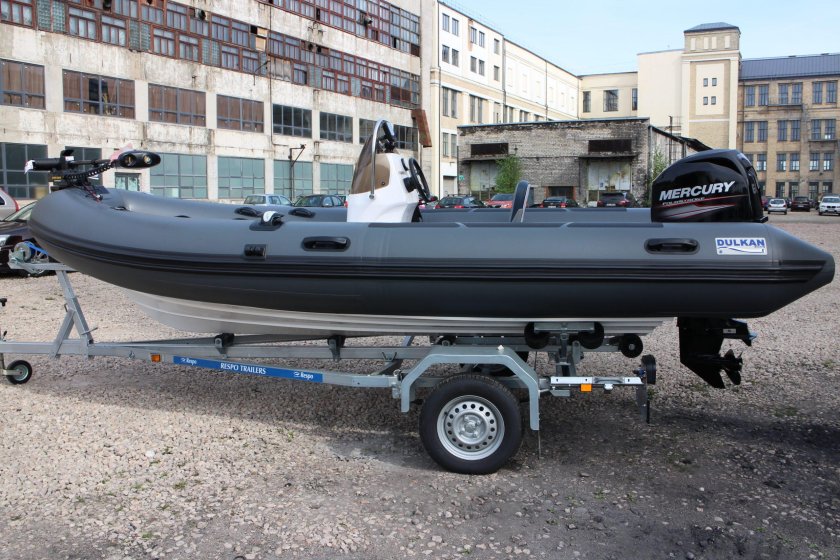 Лодка РИБ 500