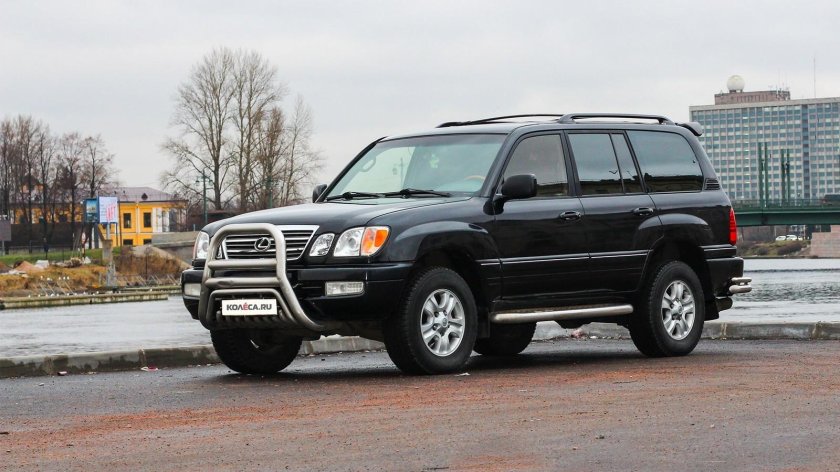Lexus lx470 с кенгурятником
