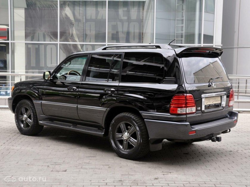 Лексус ЛХ 470 черный