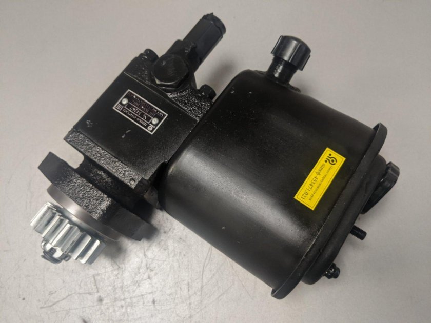 Насос ГУР КАМАЗ 6520 евро