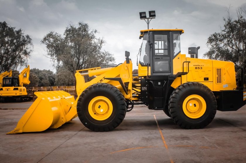 Фронтальный погрузчик Lonking cdm853