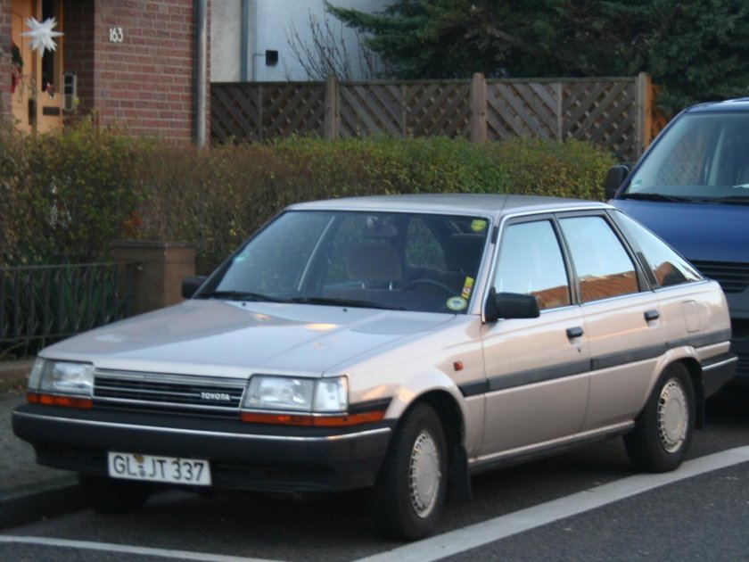 Toyota carina 2 1986