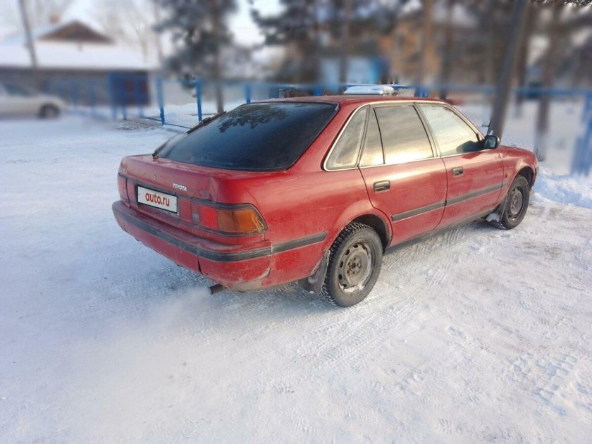 Toyota carina 1992