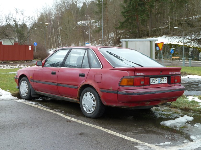 Тойота Карина 2 хэтчбек