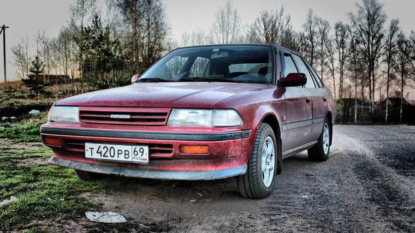 Тойота Карина 2 1991