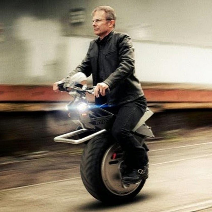 Одноколесный робот