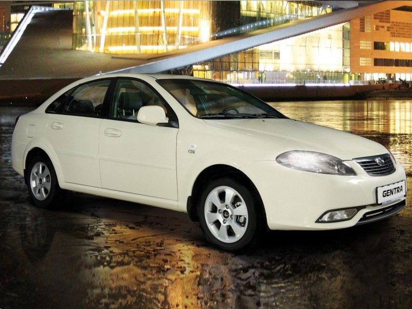 Дэу Гентра 2015