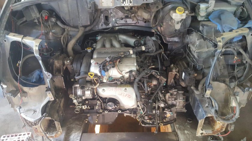 UTV расположения двигателя