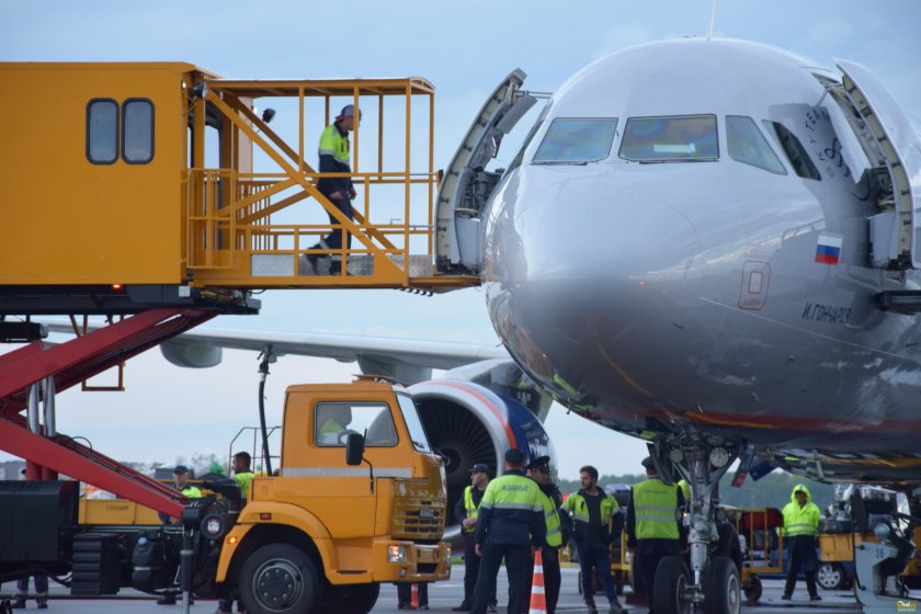 Деайсер Шереметьево