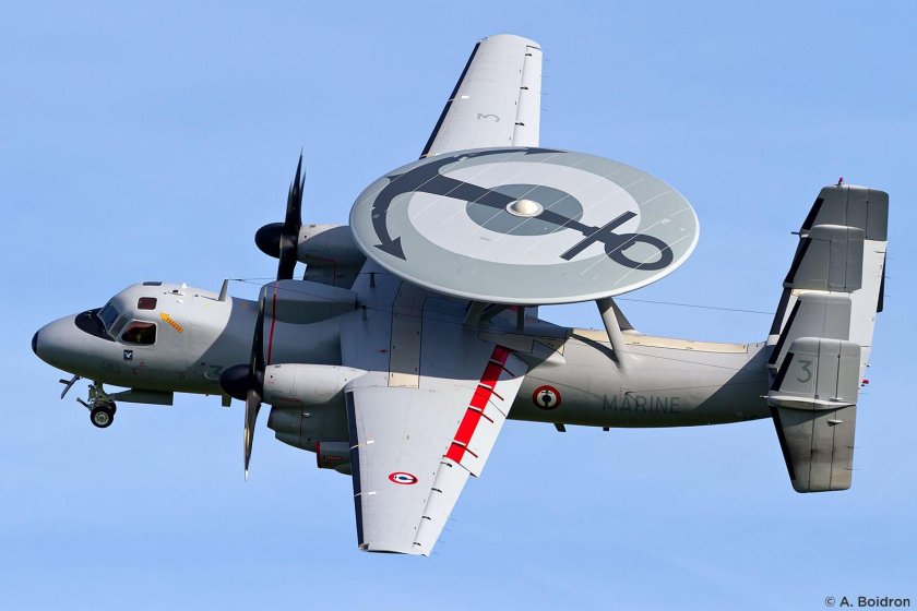 Самолет Grumman e-2 Hawkeye