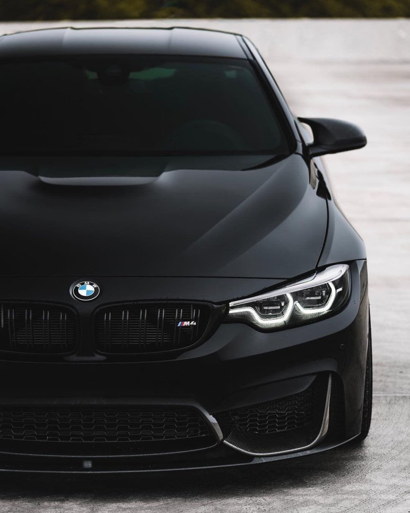 Bmw m 4 черная