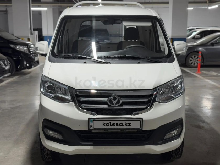 Донг фенг микроавтобус 2023