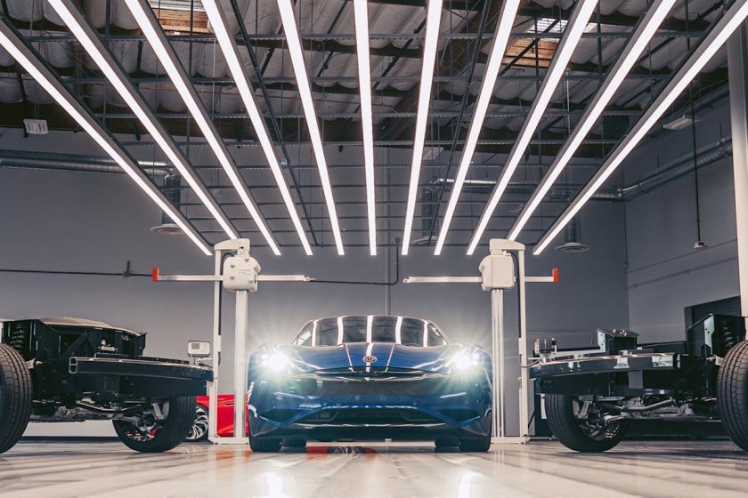 Карма электромобиль