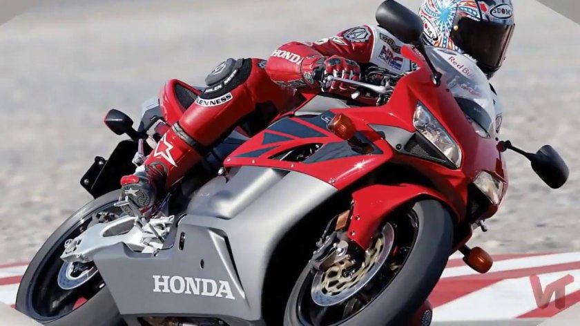 Мотоцикл Хонда 1000 RR