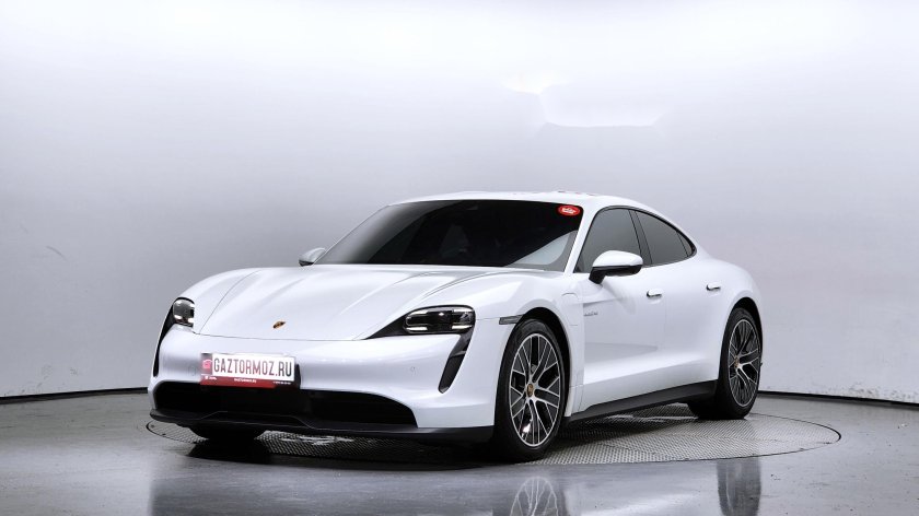 Porsche taycan 2021