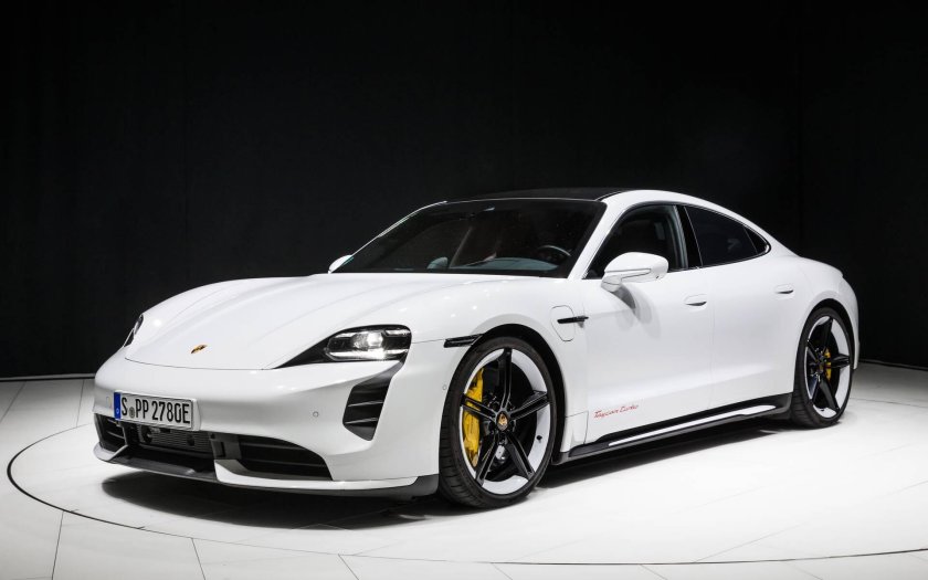 Porsche Taycan