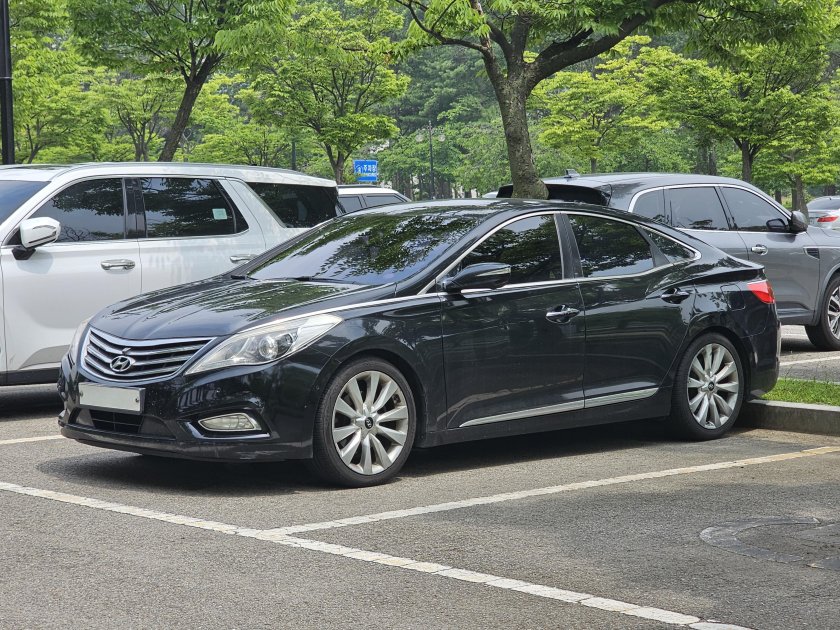 Hyundai grandeur 2012