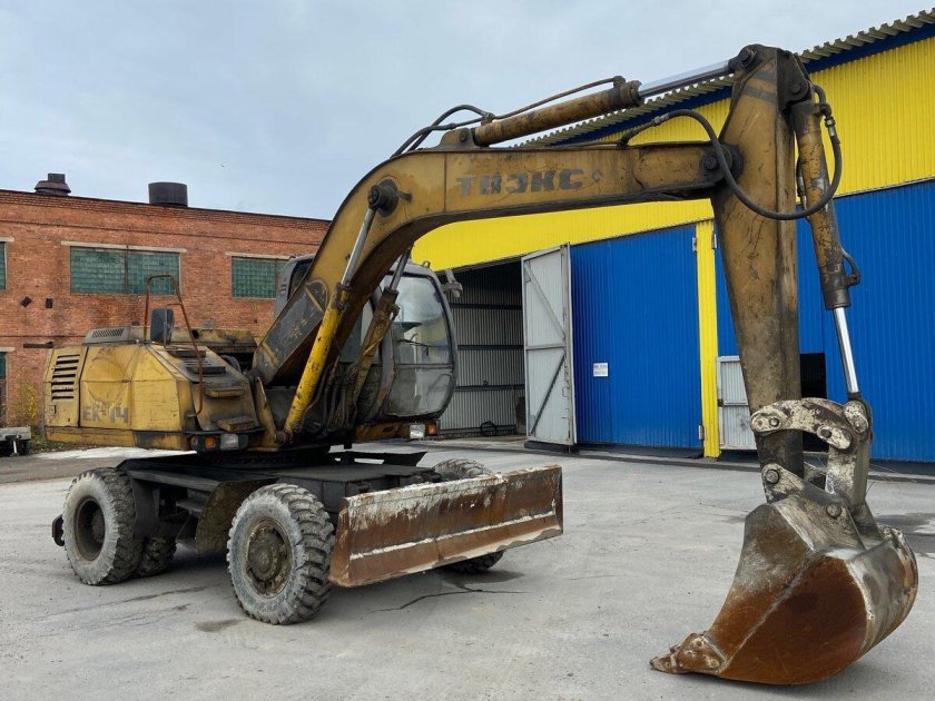 Колесный экскаватор твэкс ек12