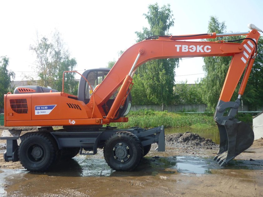 Экскаватор полноповоротный ЕК 14