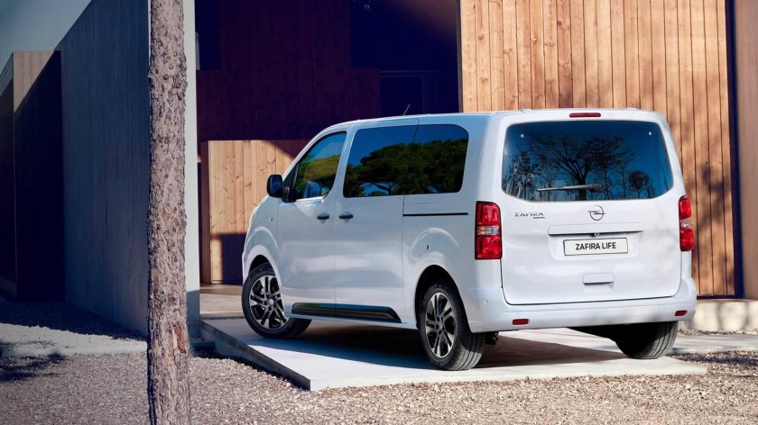 Opel zafira life 2019 2024