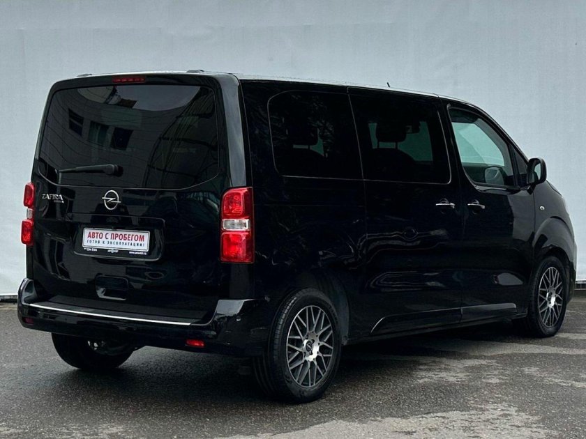 Опель зафира лайф