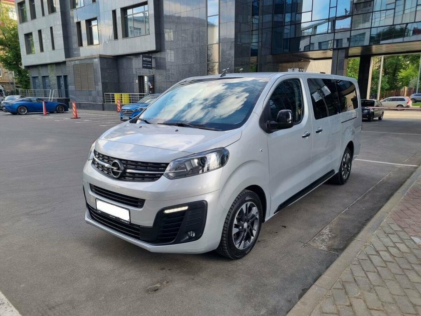 Опель зафира лайф