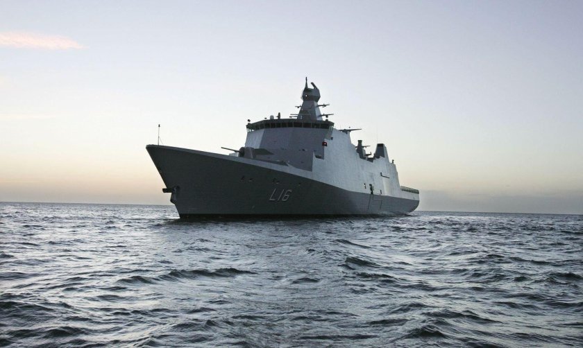 Корабль управления и поддержки KDM «Абсалон»