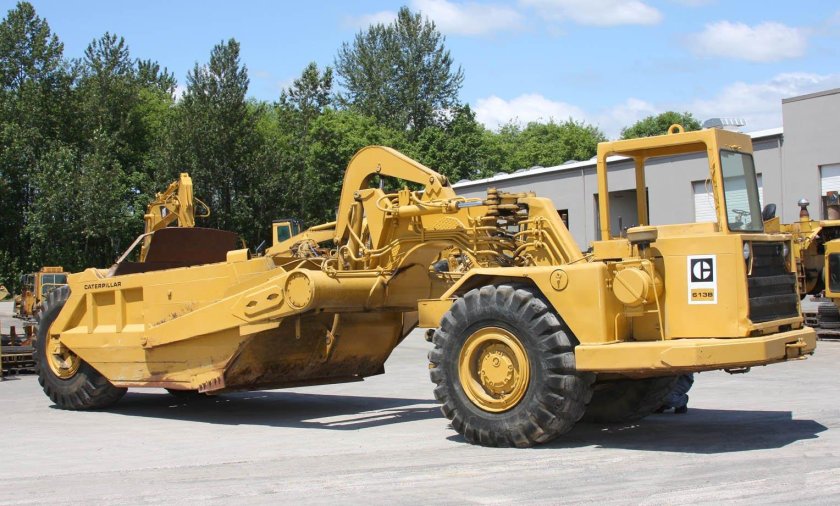 Скрепер Caterpillar 637f