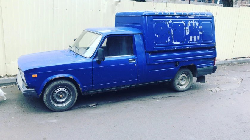 Машина ИЖ 27175