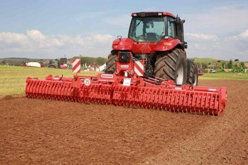 Почвообрабатывающая фреза maschio Gaspardo a140