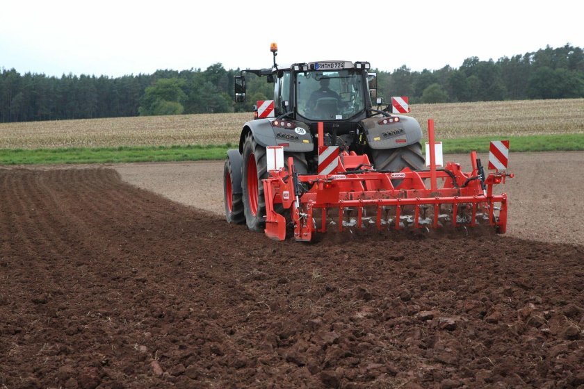 Глубокорыхлитель Гаспардо 400