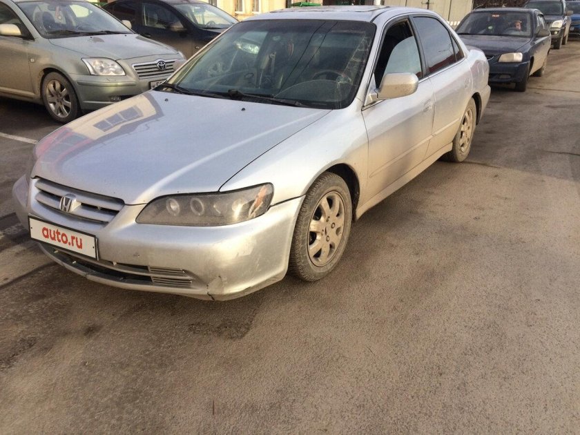 Хонда Аккорд 2002
