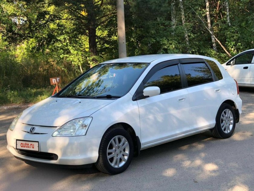 Хонда Цивик 2002 хэтчбек 1.5