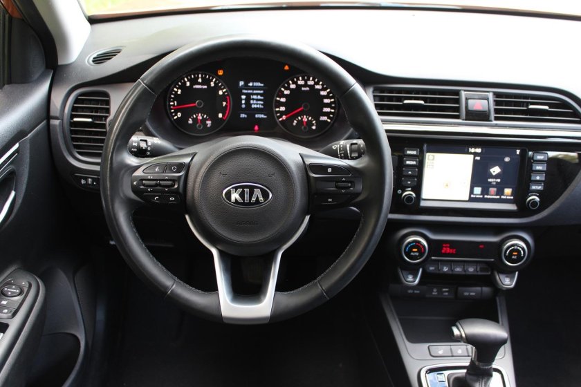 Kia Rio x-line салон